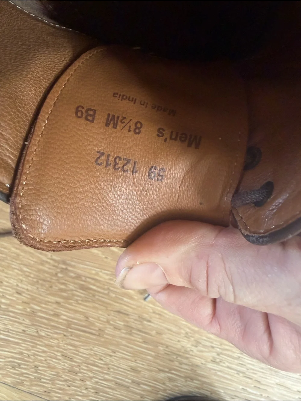 Johnston & Murphy Tan Leather Cap-Toe Oxfords